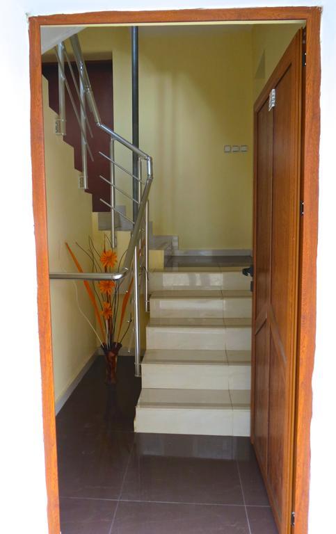Family Hotel Lebed Nesebar Buitenkant foto