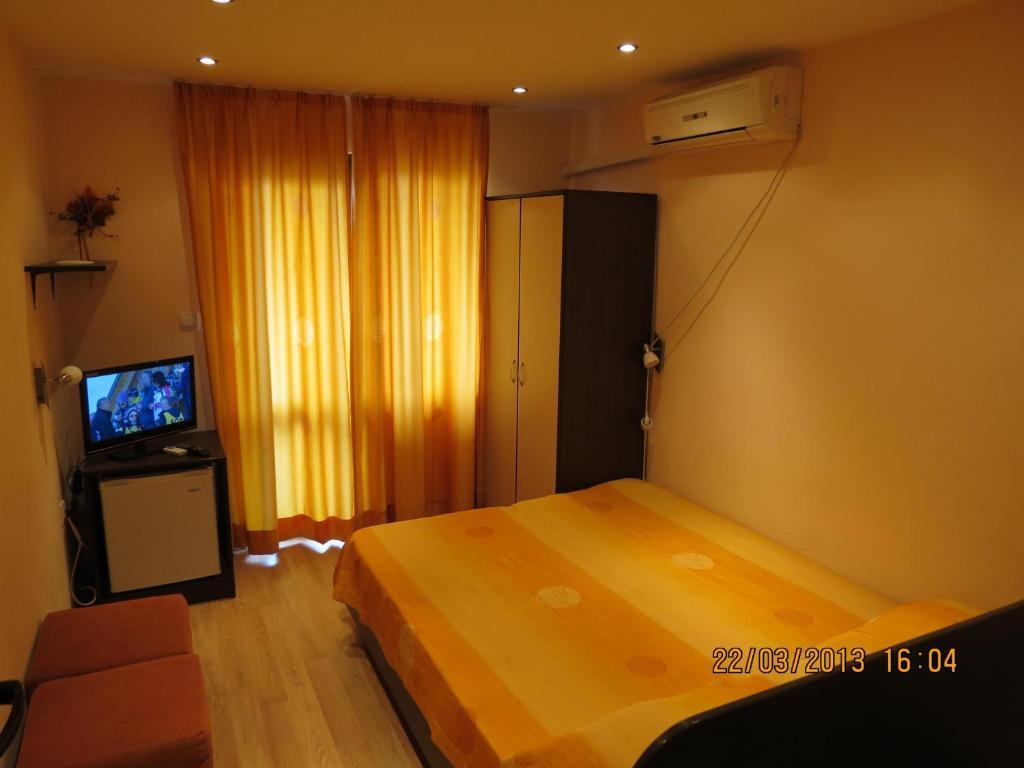 Family Hotel Lebed Nesebar Kamer foto