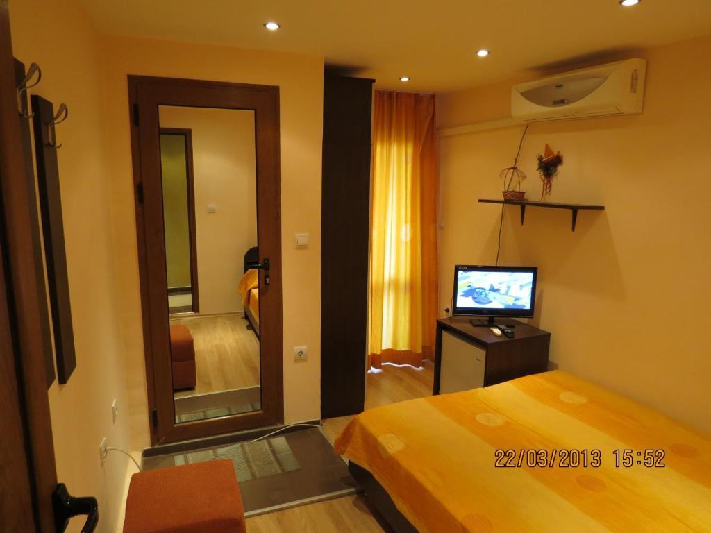 Family Hotel Lebed Nesebar Kamer foto