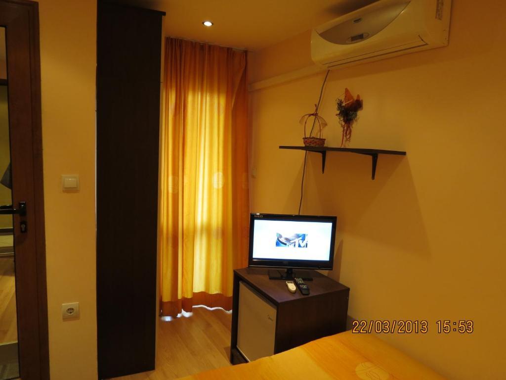 Family Hotel Lebed Nesebar Kamer foto