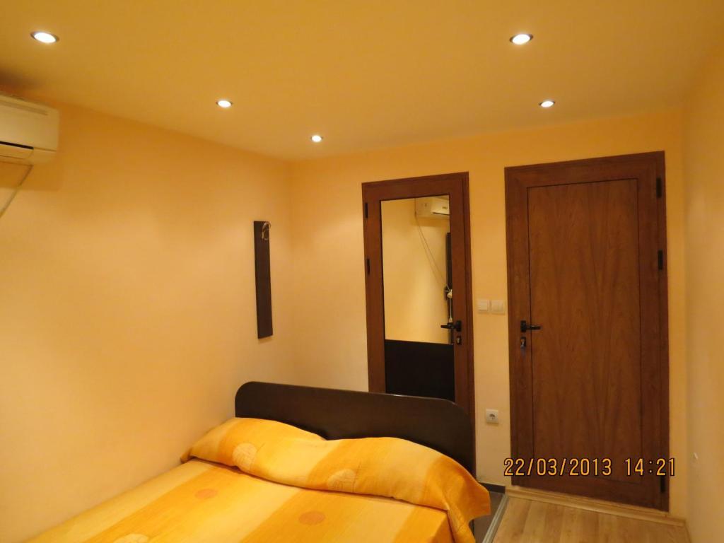 Family Hotel Lebed Nesebar Kamer foto